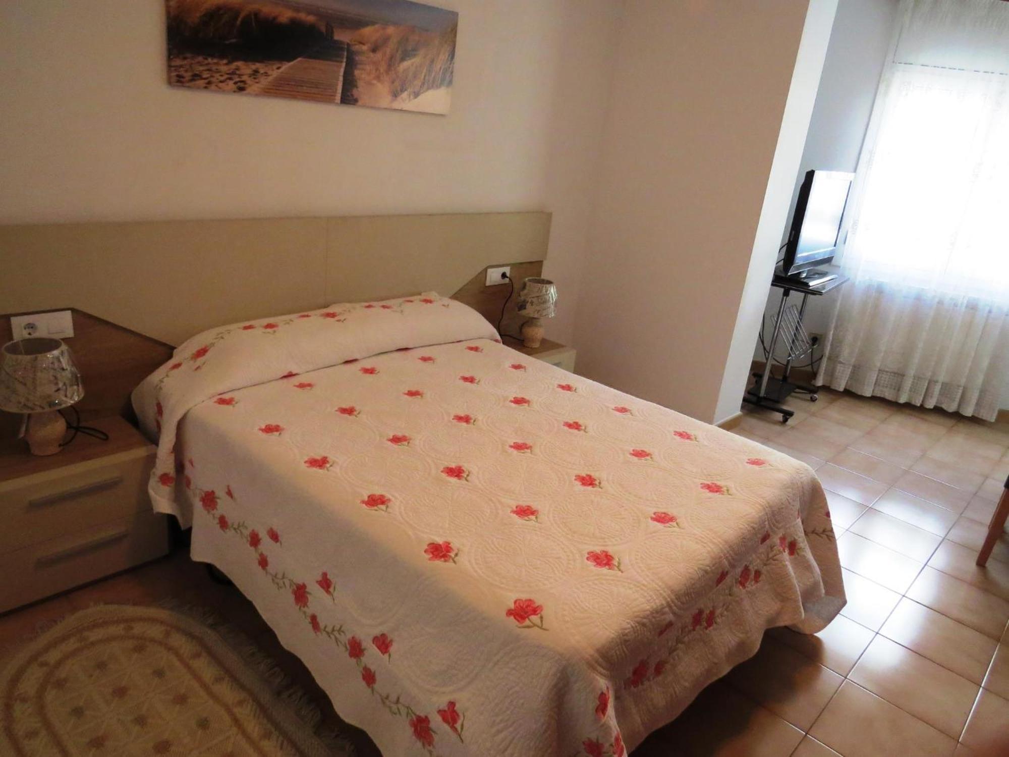 Tarragona Apartment Roses Bagian luar foto