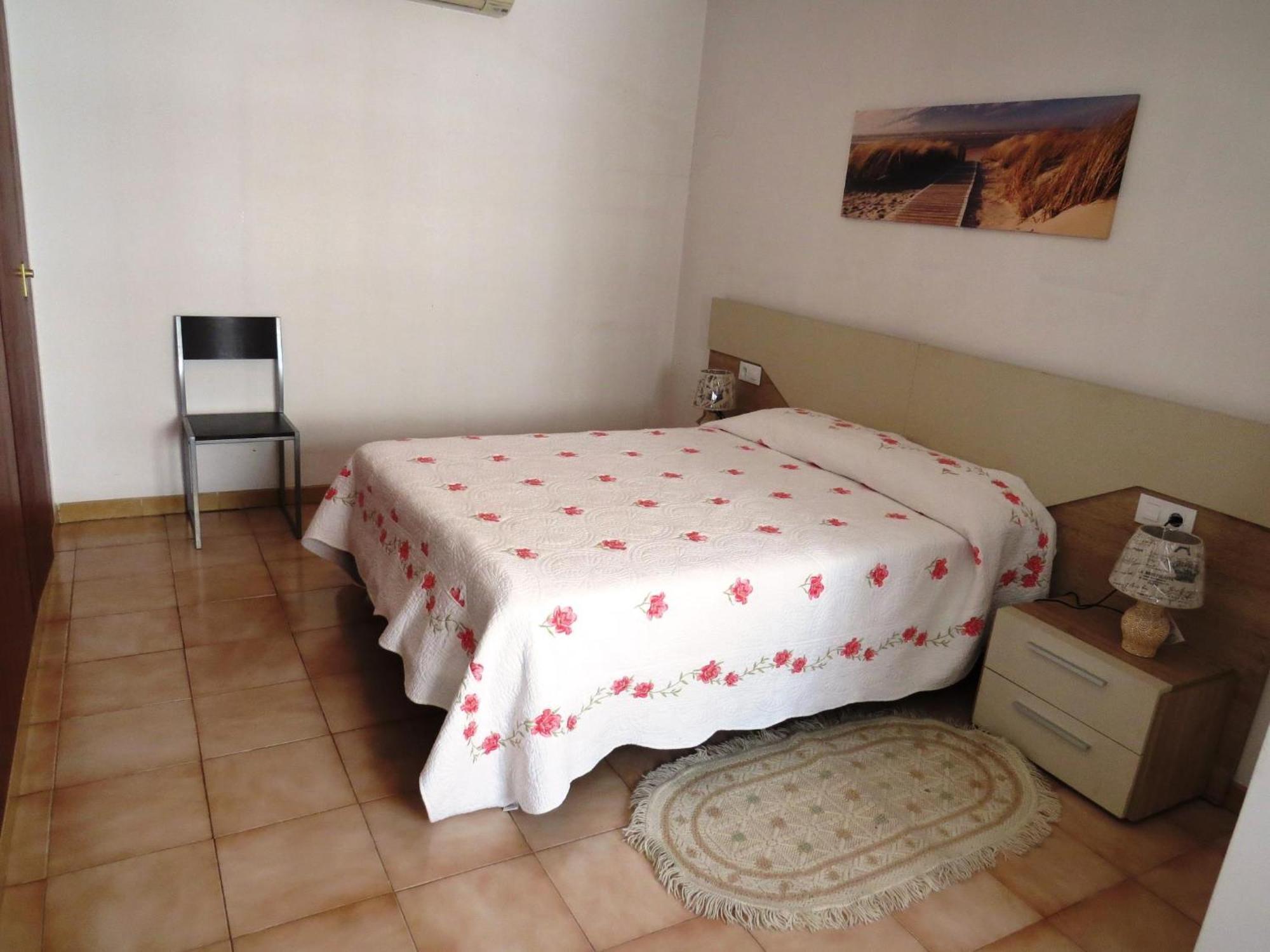 Tarragona Apartment Roses Bagian luar foto